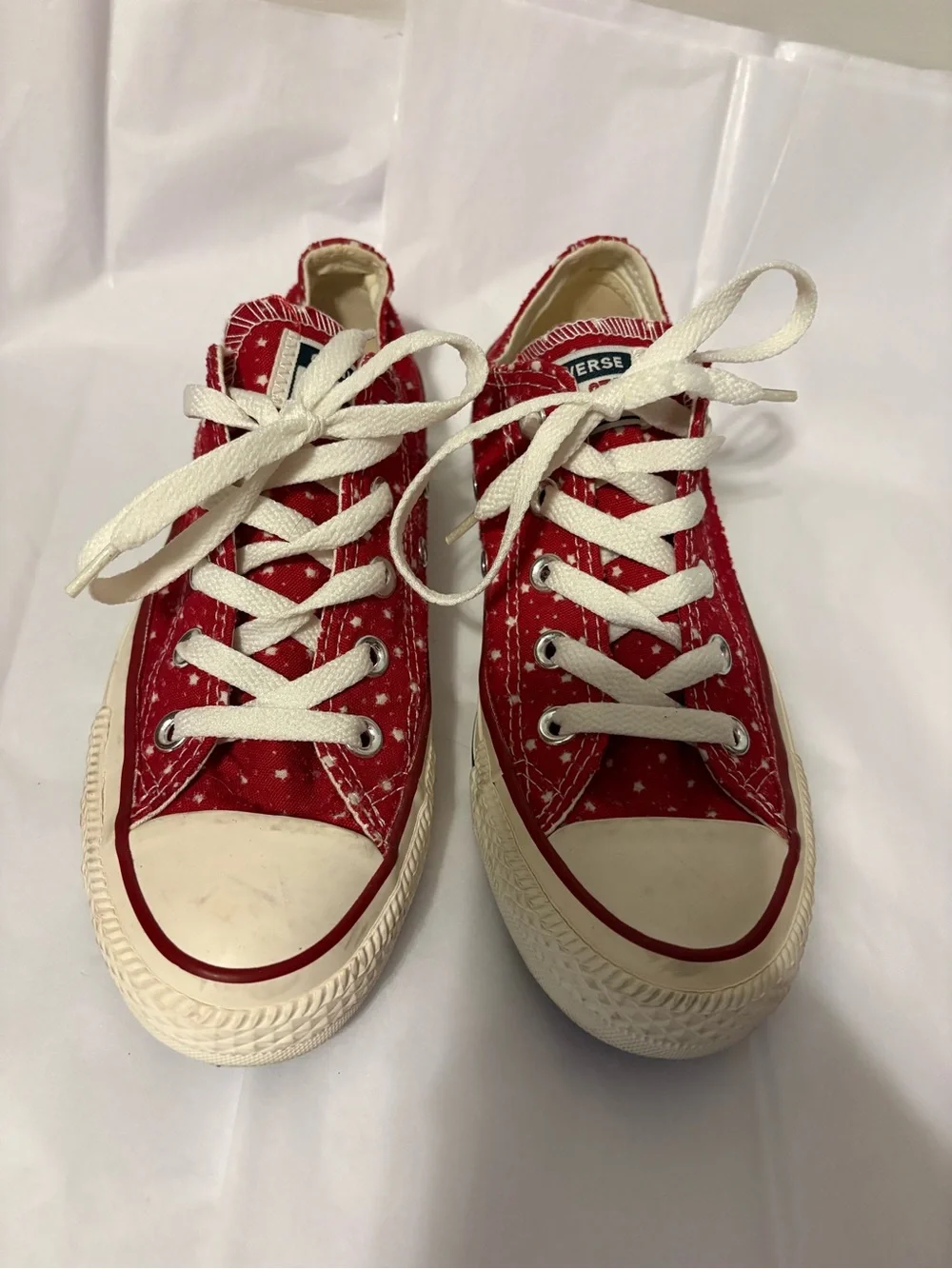 SOLD-Converse - Picture 2 of 6